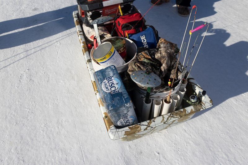Best ice fishing gambling game in United Kigdom